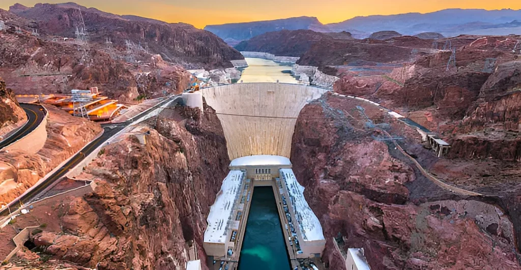 Hoover Dam - top Las Vegas tourist spots